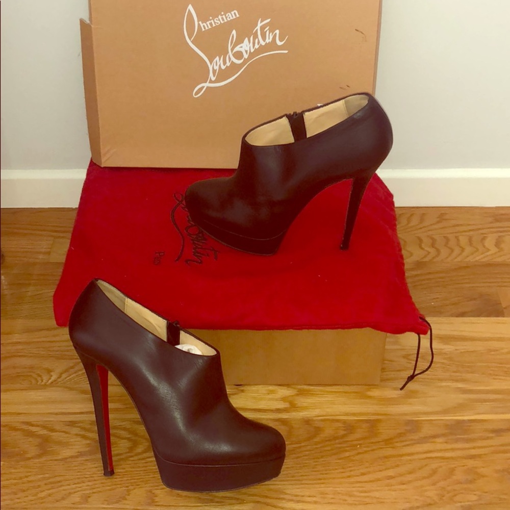 Christian Louboutin MOULAGE 140 CALF CAREZZA